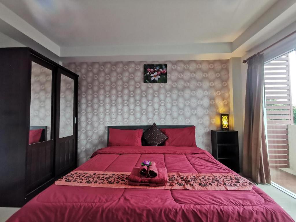 Tontalay Hotel Bang Saen Ngoại thất bức ảnh