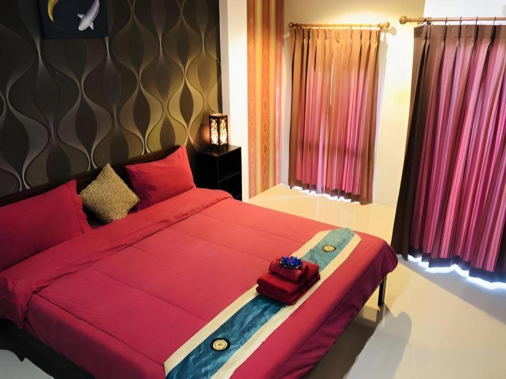 Tontalay Hotel Bang Saen Ngoại thất bức ảnh